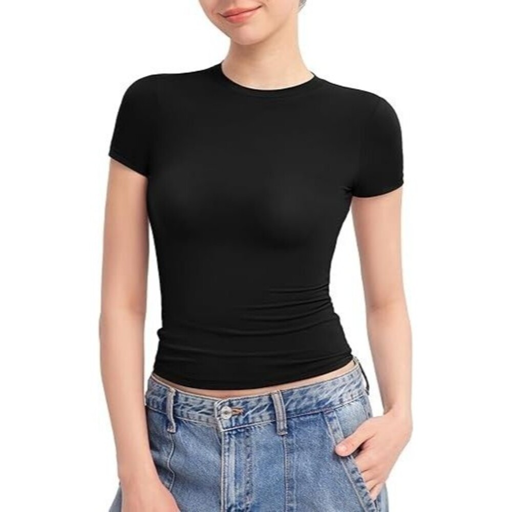 PUMIEY Women's Crew Neck Short Sleeve Top Double Lined Slim Fit T Shirts Black L